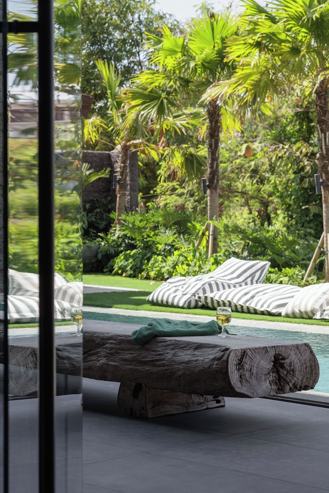 Lila Villa Pererenan - Bali Invest Club