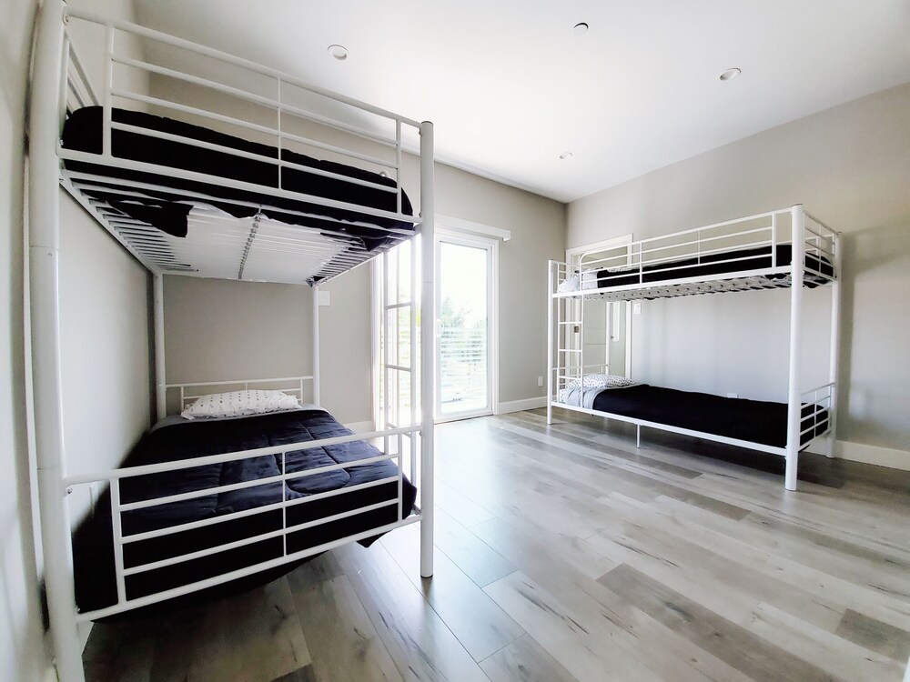 Boutique HomeStay - Image 4