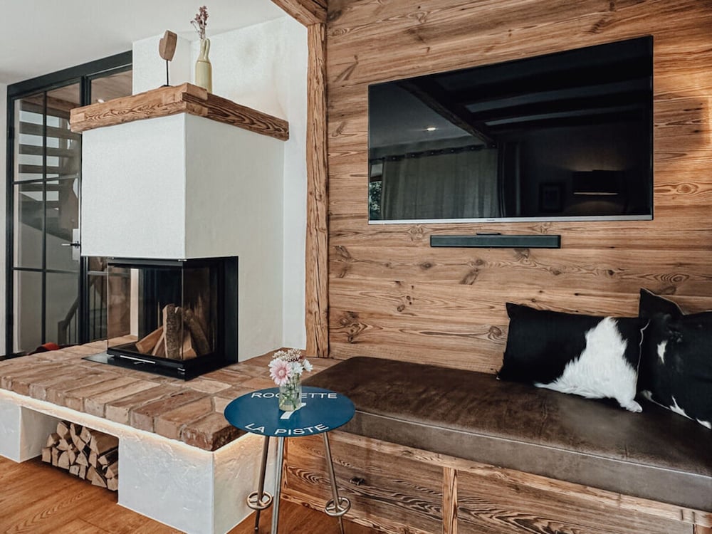 Chalet Nordic Modern Retreat