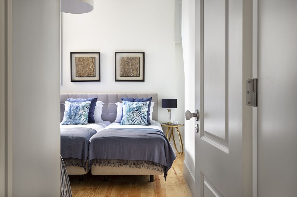 JOIVY Energetic 2BR Apt w/workspace, by the Santa Justa Lift, in Baixa view 2