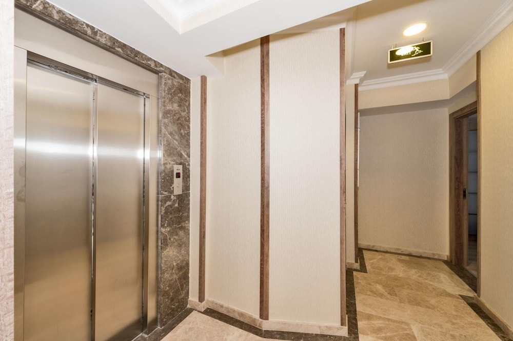 Alphonse Otel - Image 41