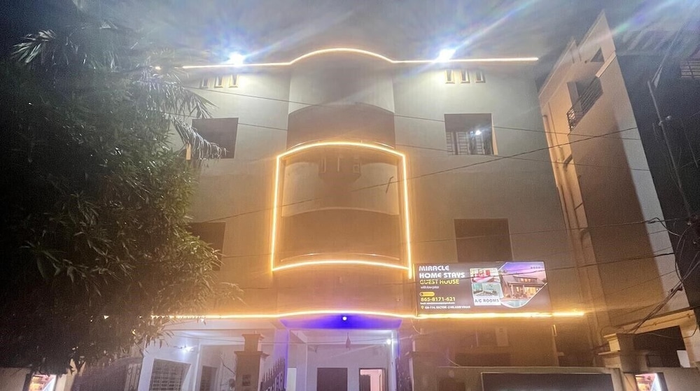Hotel Miracle Stay
