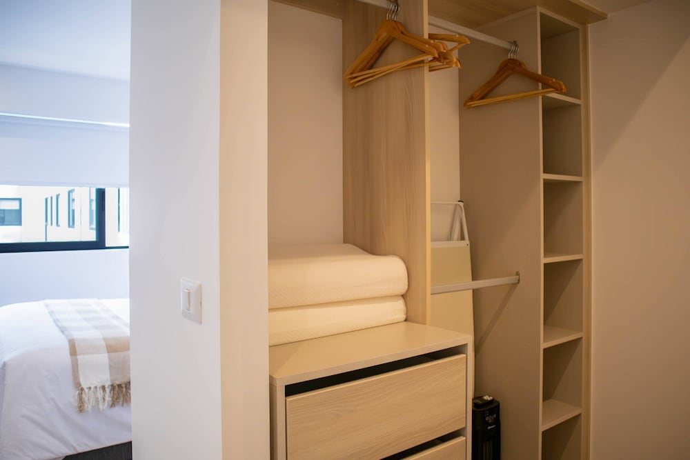 Majestic 2BR With Modern Pool in Miraflores
