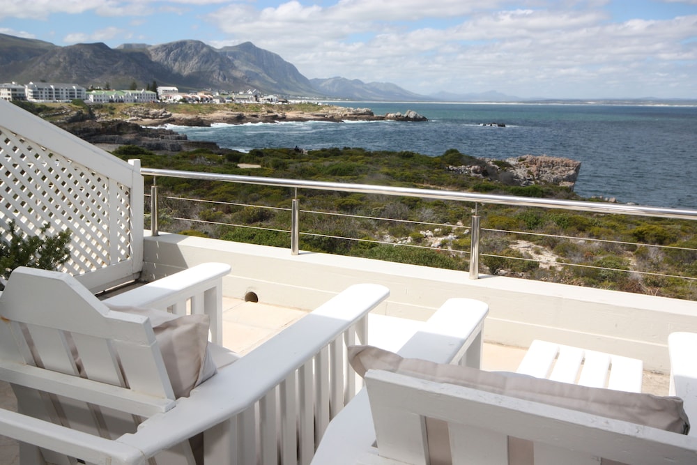 Ocean Eleven Guest House