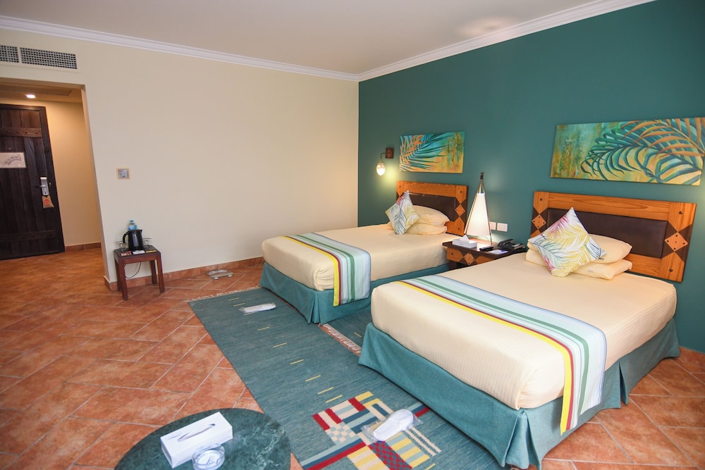 Carols Beau Rivage Hotel