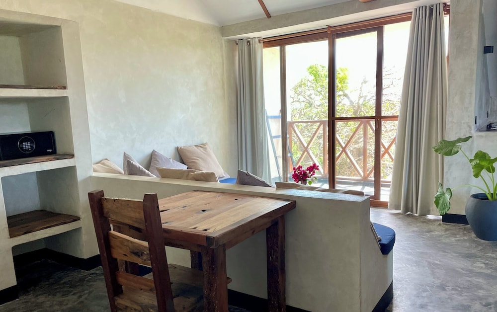 Baobab Bungalows