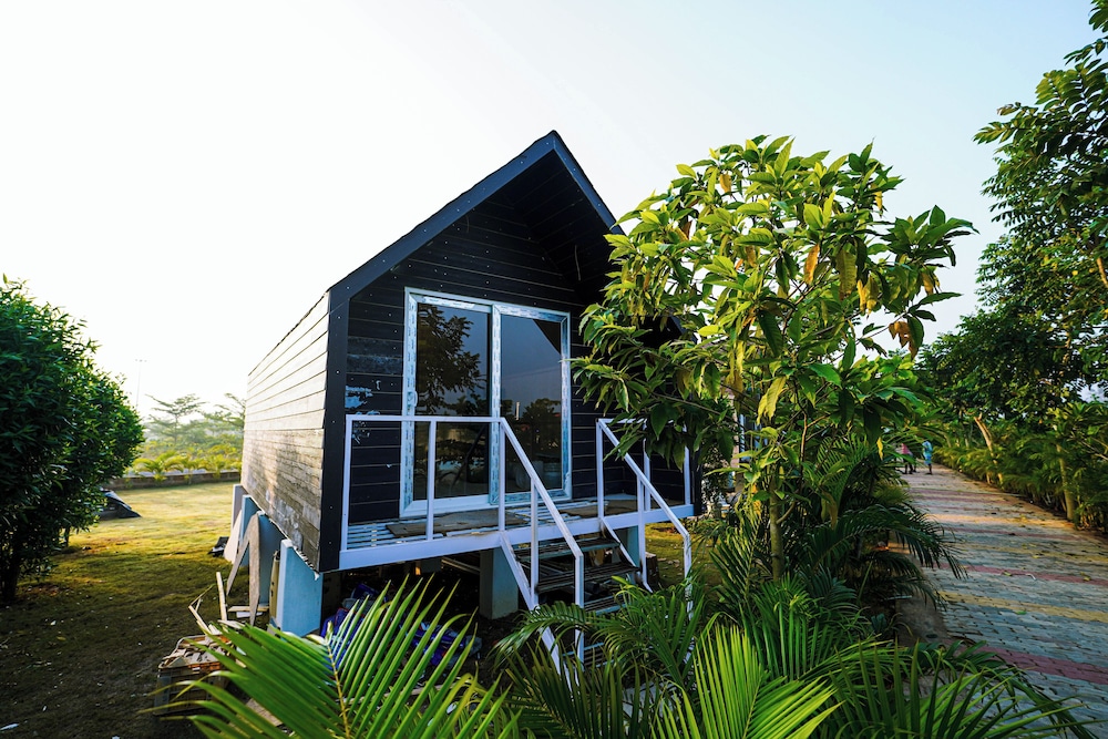 SN Eco Resort And Water Park