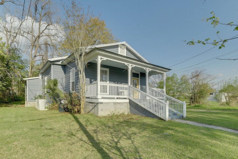 Thomasville Vacations - Cozy Thomasville Cottage - Walk to Downtown! - Property Image 2