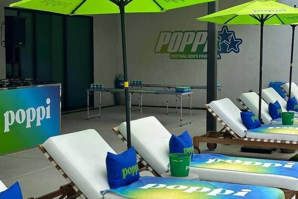 Sleeps 28! 2 Luxe Villas w/ Pool & Putting Green Polo Villas Nova by Avantstay