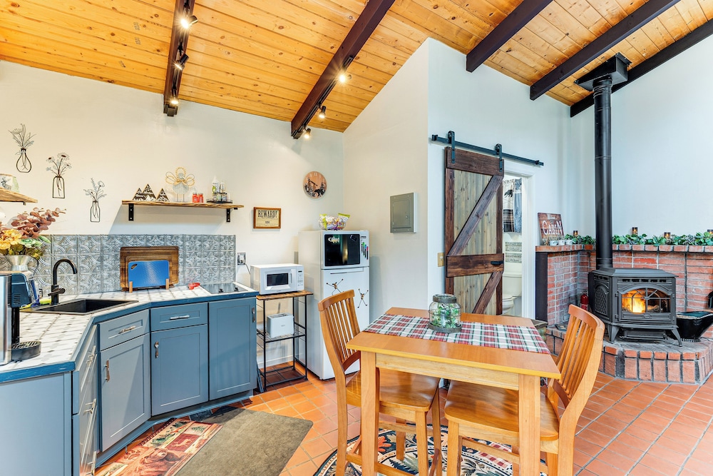 'hidden Valley Retreat' - Outdoorsy West Point Gem