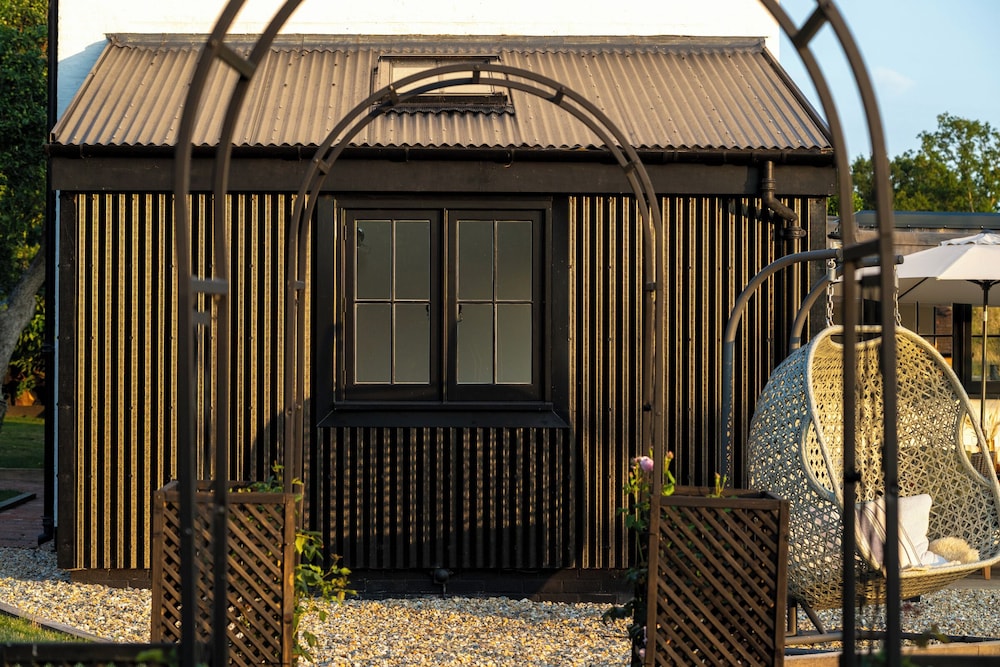 Gallops Cottage