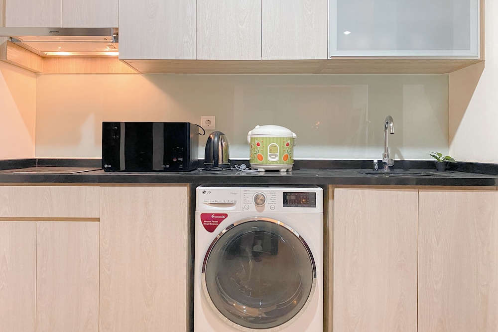 Wonderful And Homey 2Br Apartment At Menteng Park
