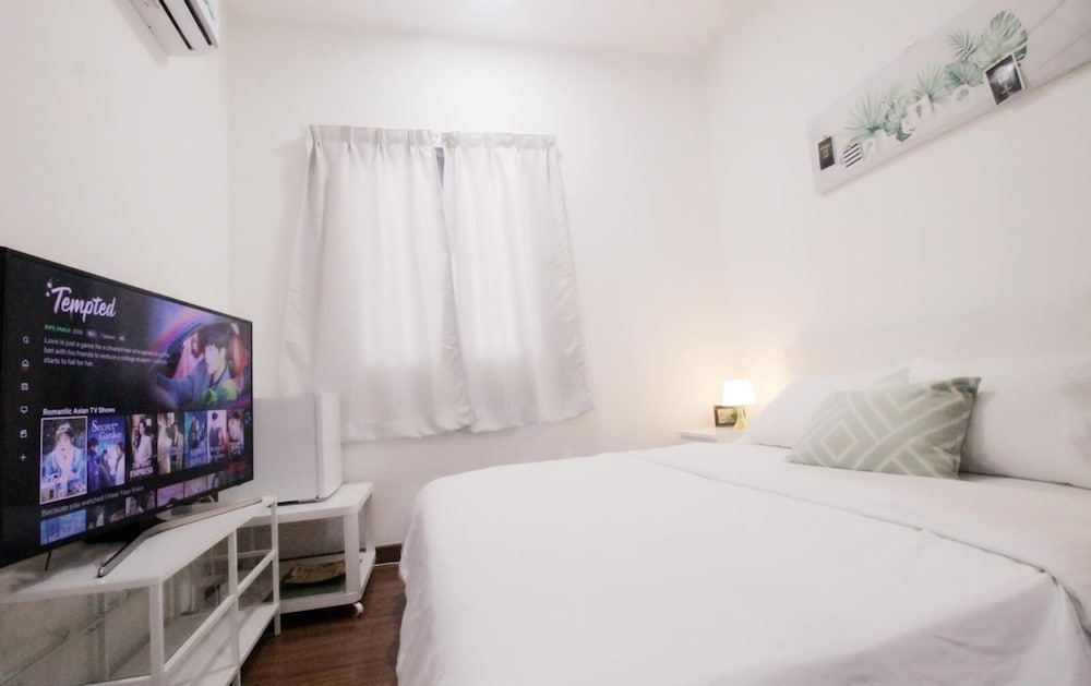 MaxStays - Max Home at Da Men Residences photo 3