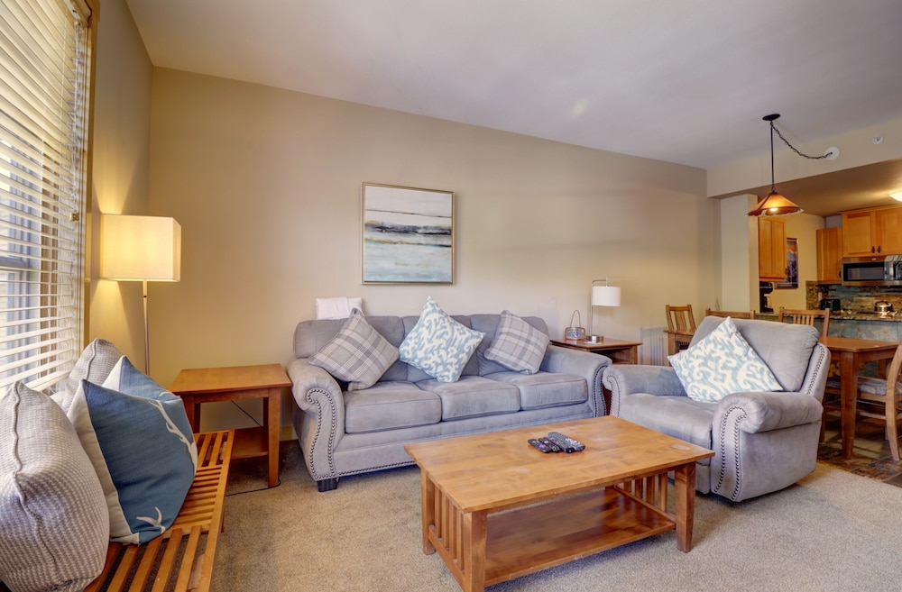Pp606 Passage Point 1 Bedroom Condo