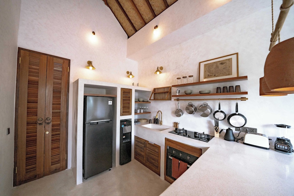 Villa Taman & Villa Serai Kedungu