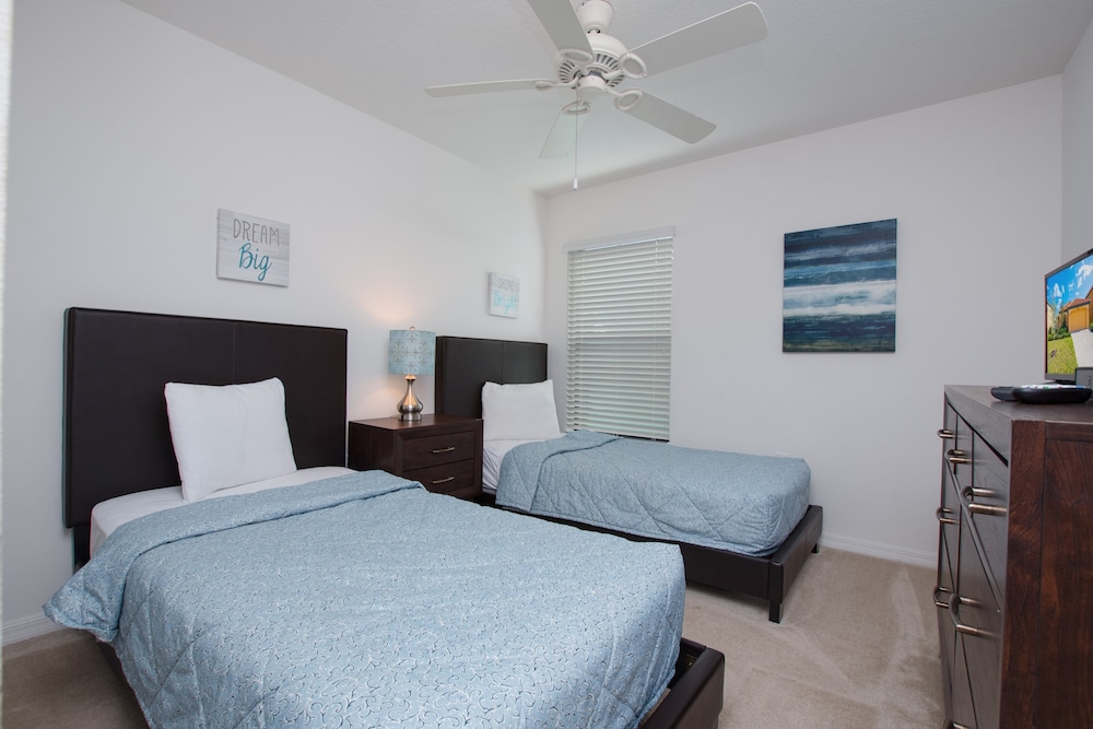2521rose view 3