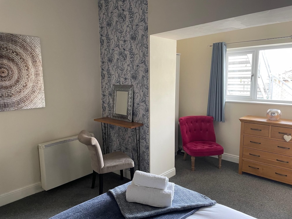 Fabulous Apt in the Heart of Victorian Llandudno view 4