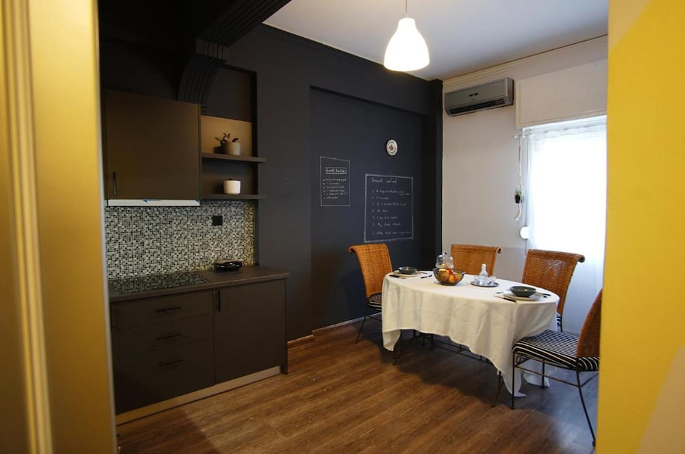 Chersonissos Central Apartment