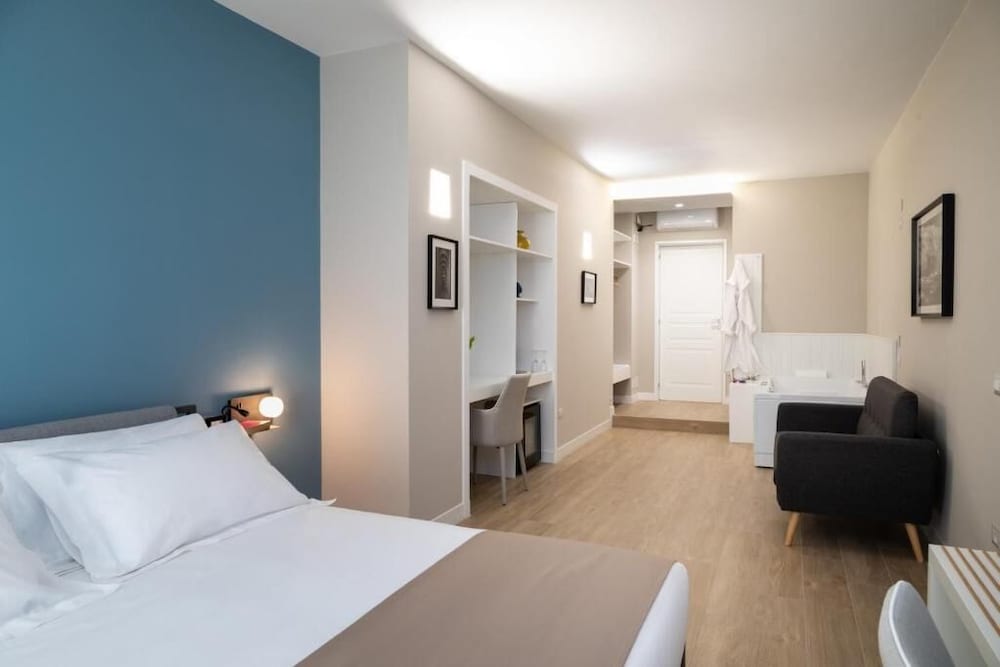 Alma Suites