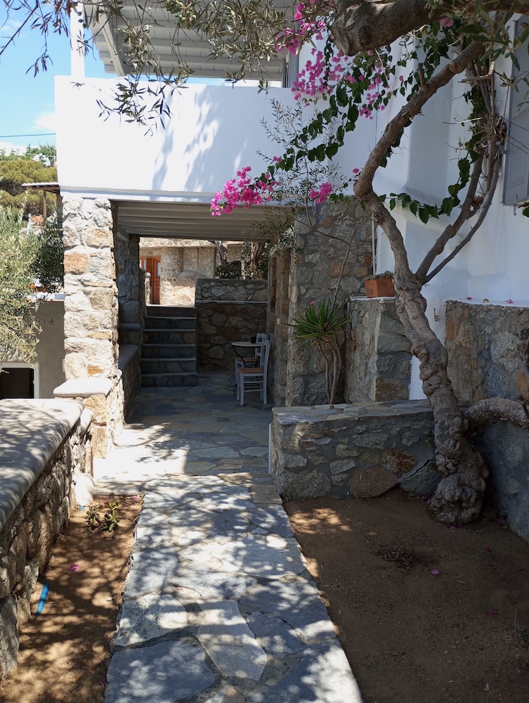 Baybees Sea View Residence