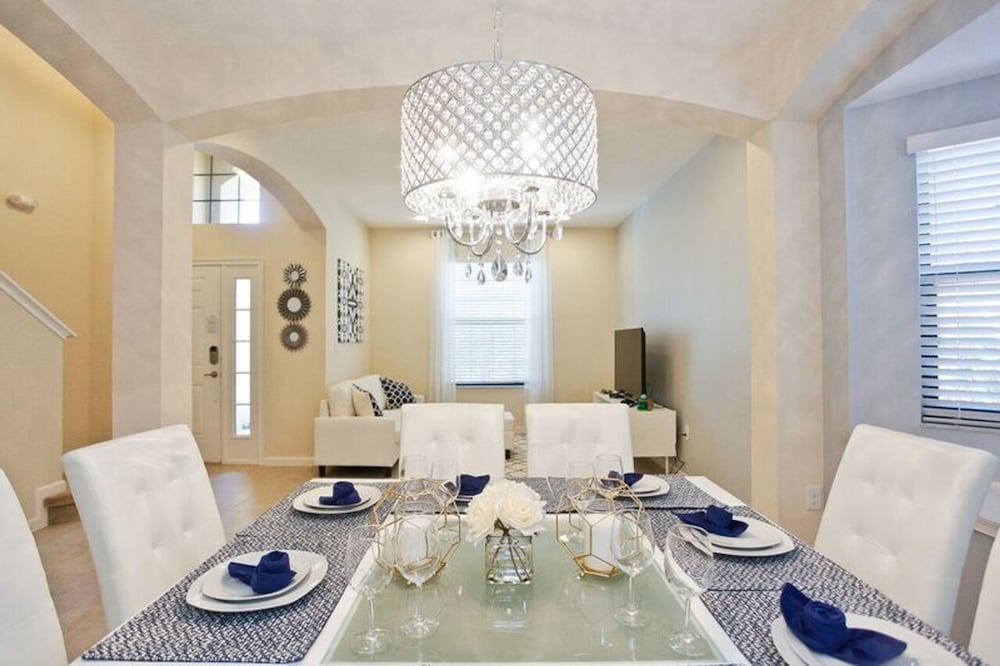 Veranda Palms 2650 - Image 2