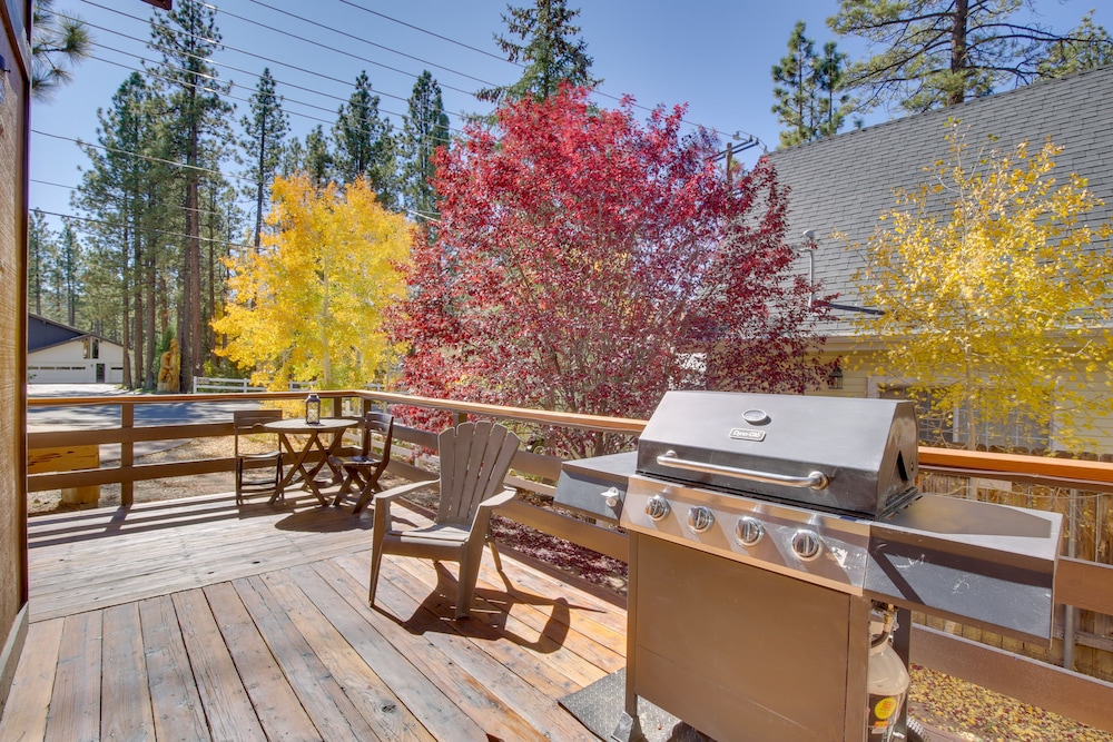 Dancing Bear Lodge ~ 1 Mi to Big Bear Lake! view 4