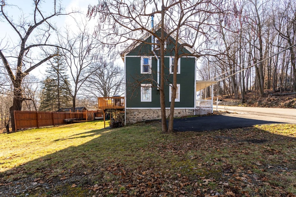 Cozy Easy Access to the Best of the Hudson Valley