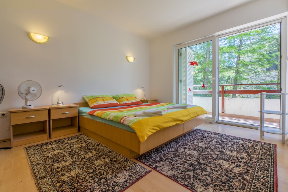 Apartments Gordana view 4