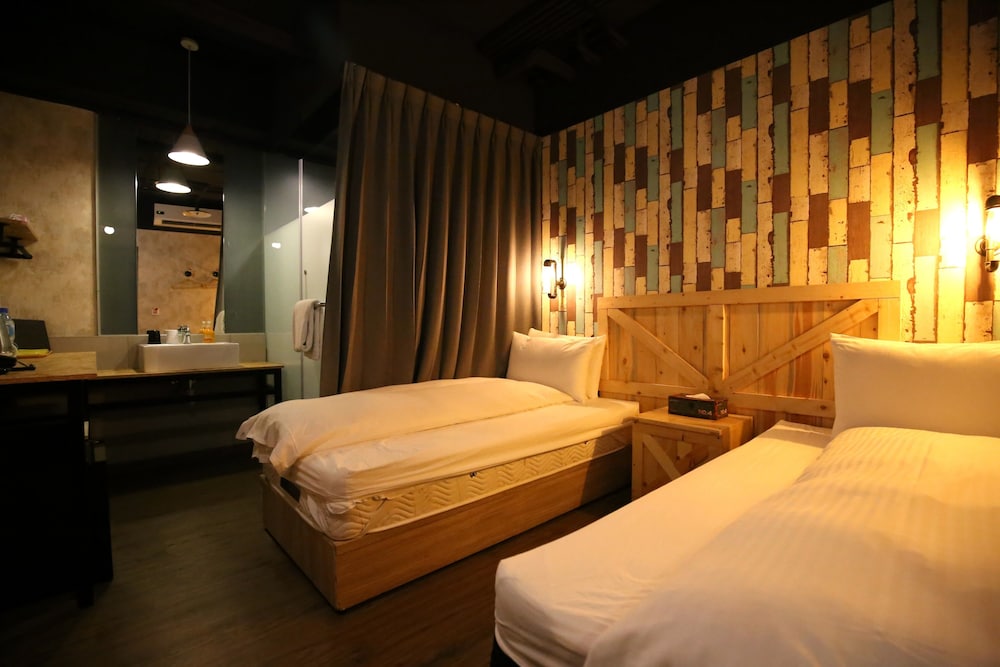 Nys Loft Hotel - Hostel