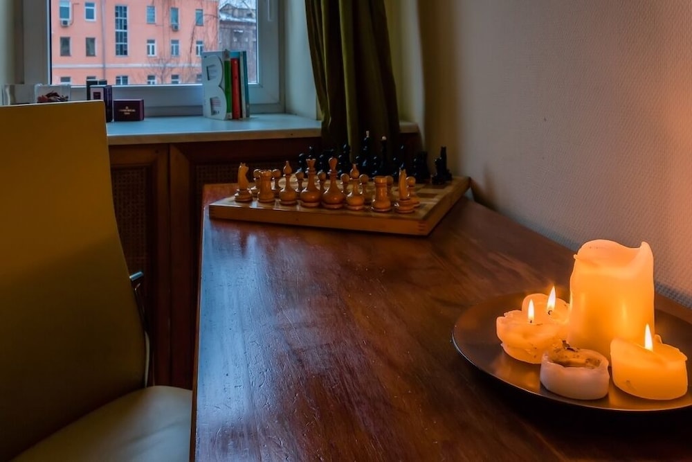 Apartment on Oruzheinyi 13 bld 2