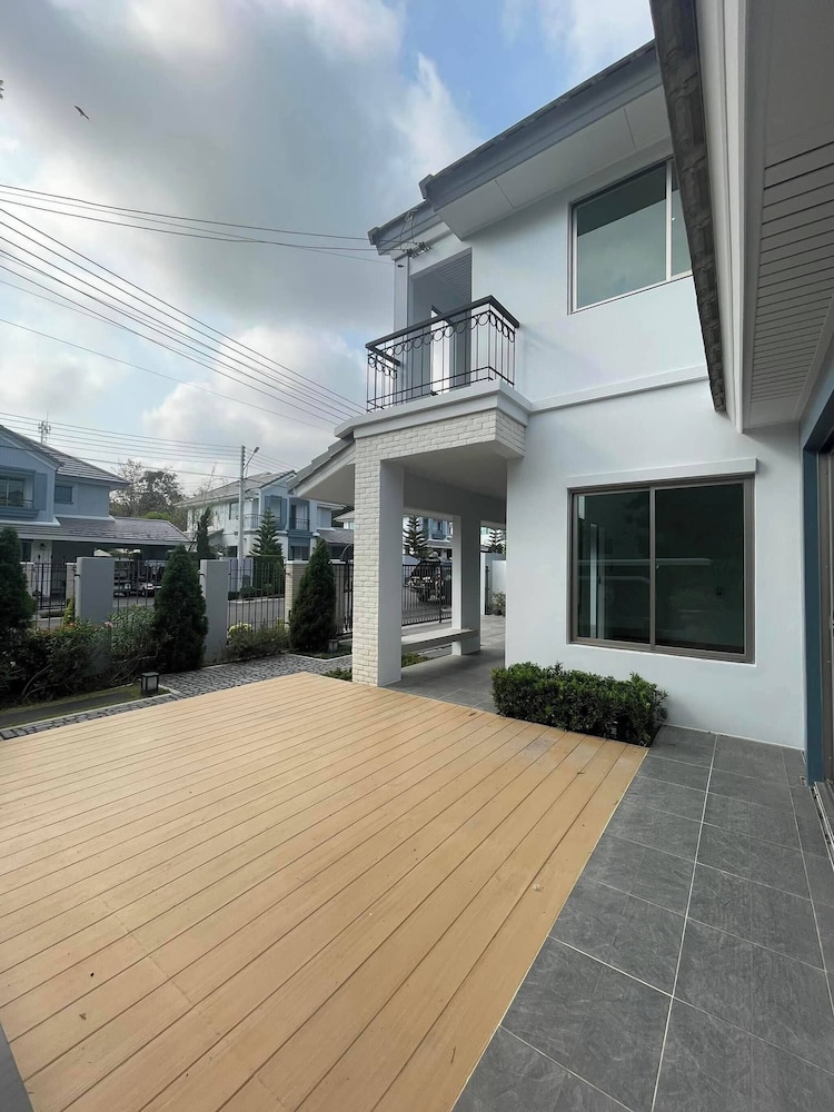 Waterfront Private Residence