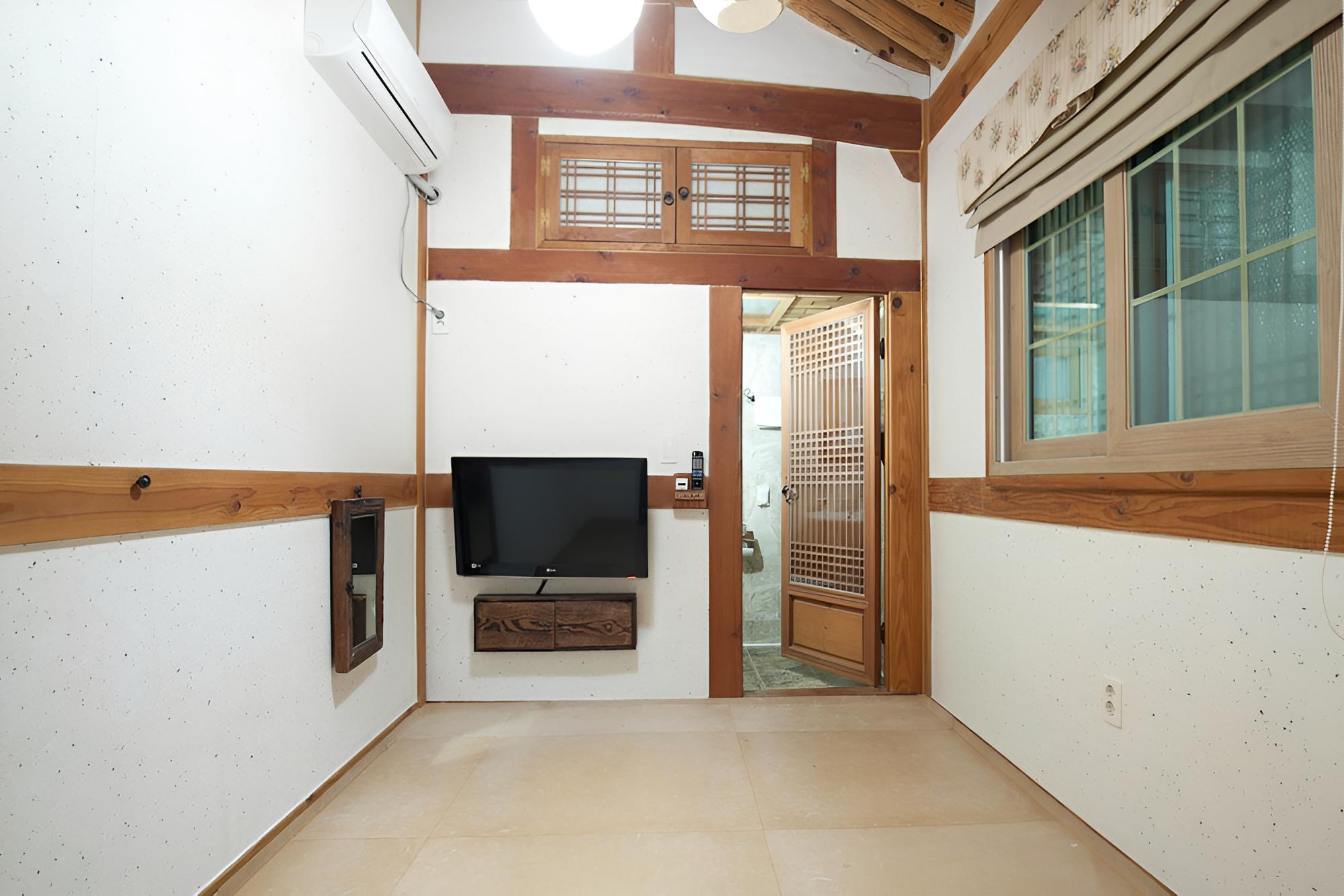 Bukyungdang
