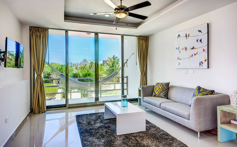 Acacia Condos