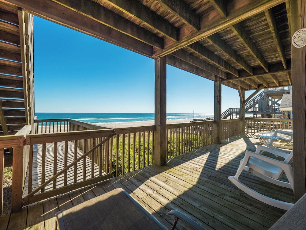 Twin Palms by Topsail Realty