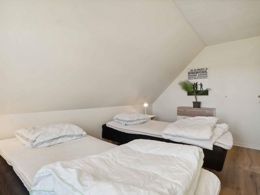 5 Star Holiday Home in Klemensker