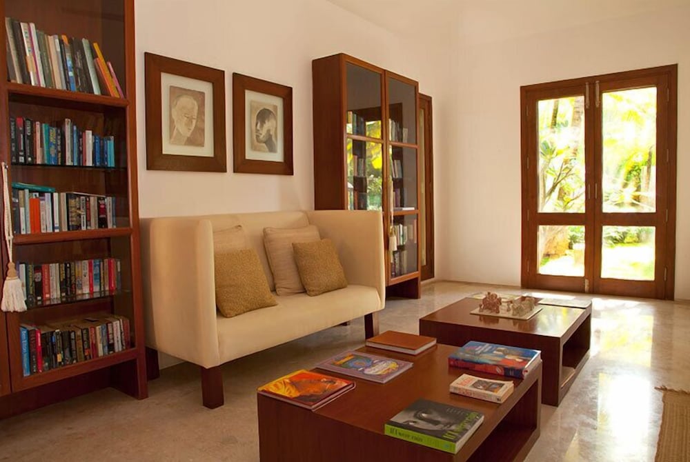 Shreyas Retreat