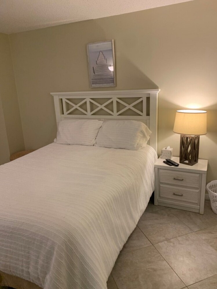 Units at Ocean Forest Plaza by Elliott Beach Rentals