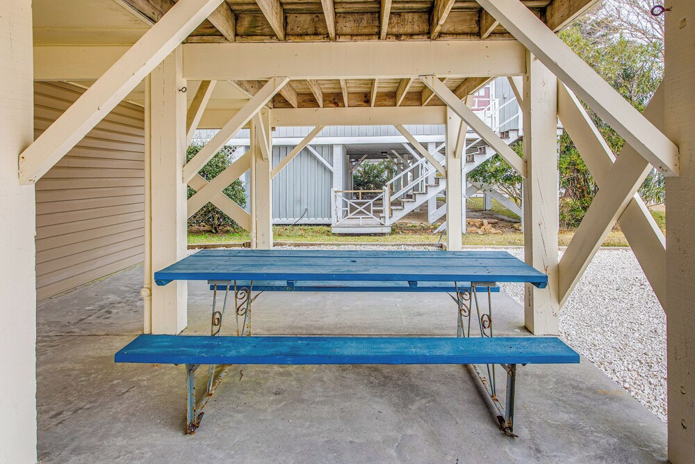 Walk to Ocean: Sunset Beach House w/ 3-level Deck!