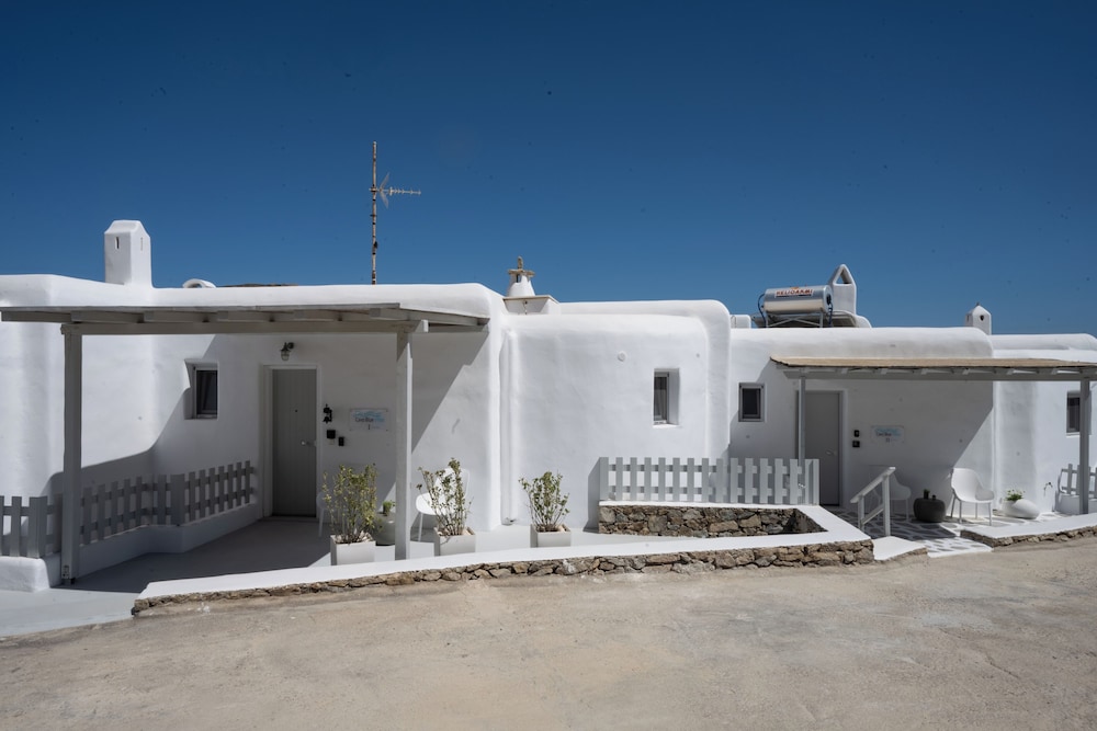 CAVO BLUE VILLAS