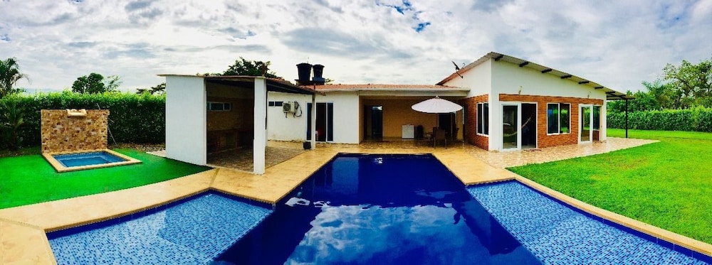 Casa Quinta Prados de Santa Matilde