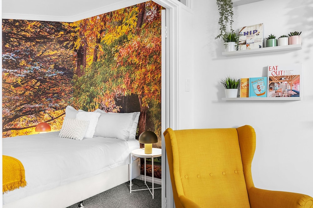 Bespoke East Perth - Sleeps 2 - Superior Wifi