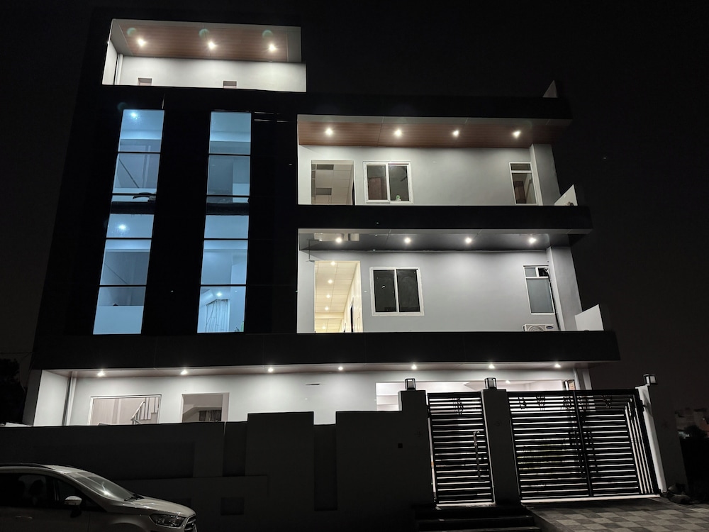 Virtus Hotel NewlyBuilt Greater Noida