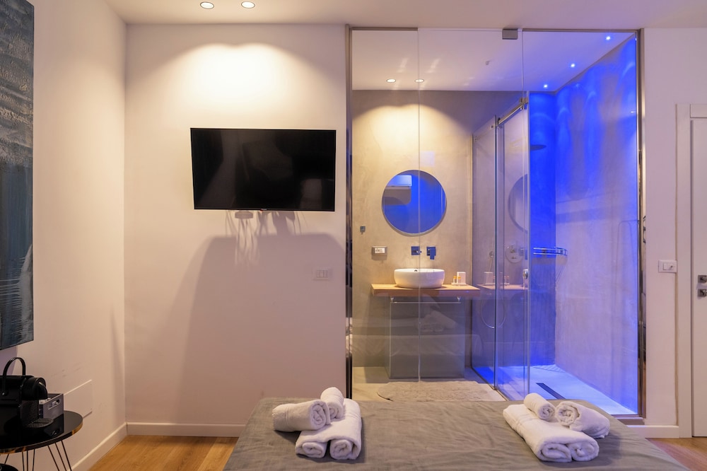 Four luxury suite