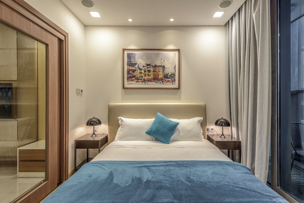 Landmark 81 & Vinhomes - ZEN Saigon Citypoint.