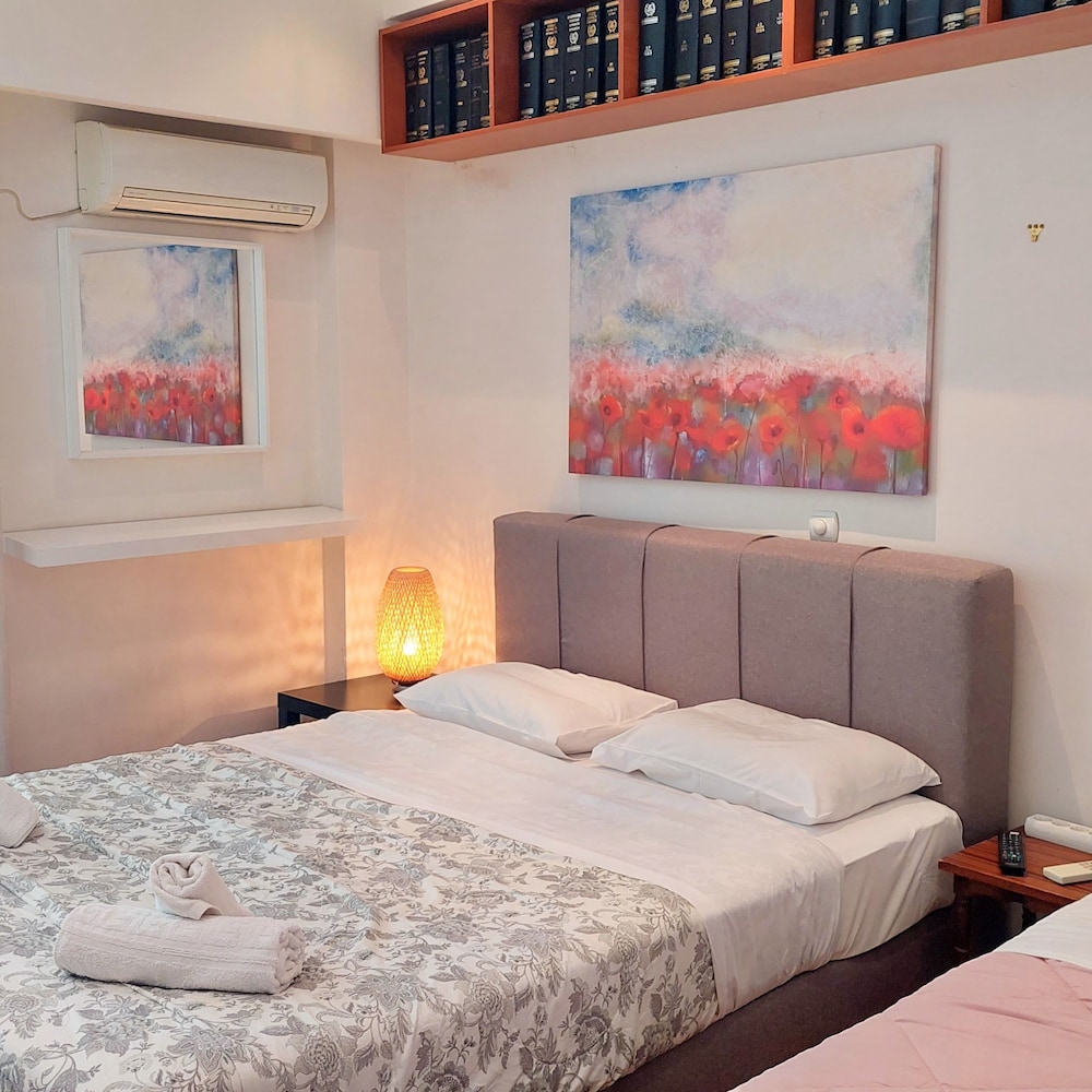 Modern Apartment in Athens Center