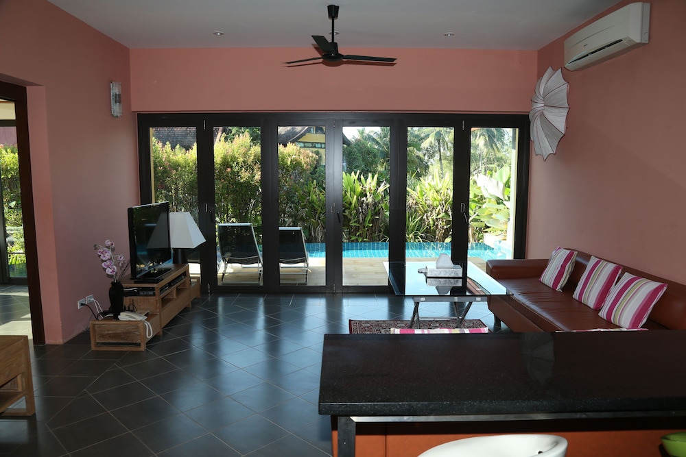 Tha Lane Bay Villa