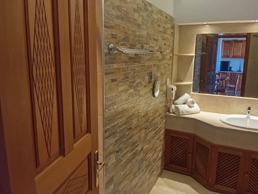 Arte Suites Pefki