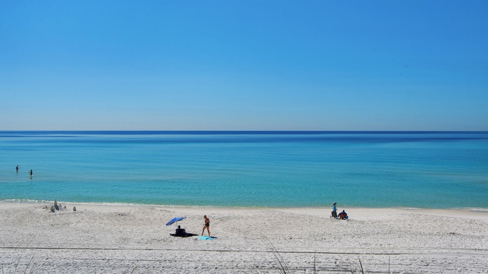 Beachside Condominiums