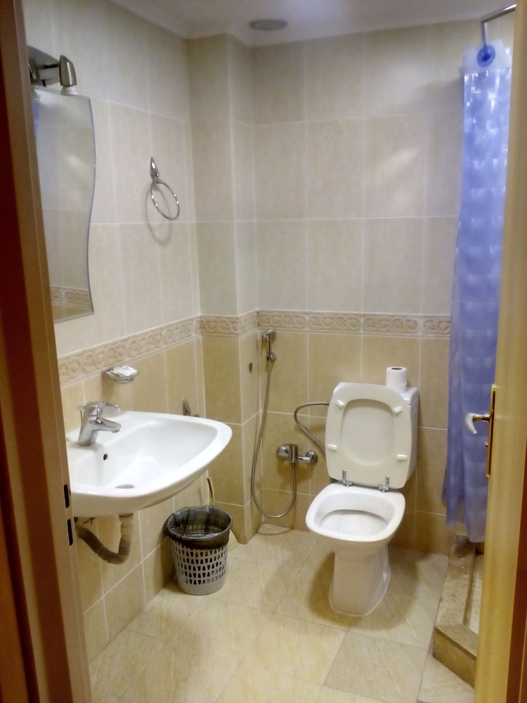 Yerevan Vacations - The Rooms Hostel Yerevan - Property Image 7