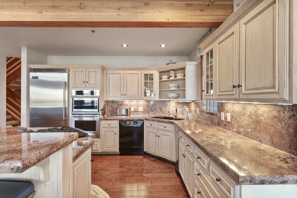 Stag Lodge At Deer Valley Resort - 4 Bed - Spa #37 4 Bedroom Condo